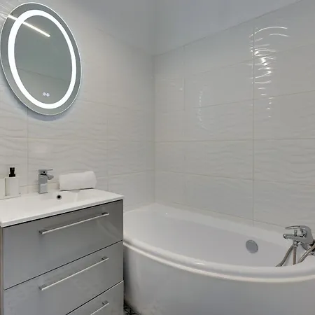Nadmotlawie Deluxe 4 By Grand Apartment Gdansk